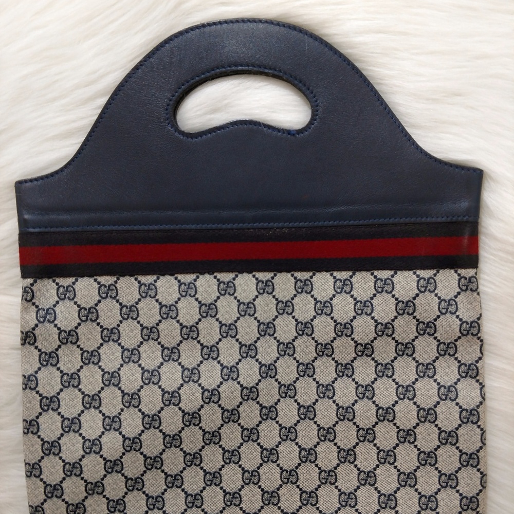 SOLD Authentic 1970s  Vintage Gucci Tote Shopper - Picture 2 of 7