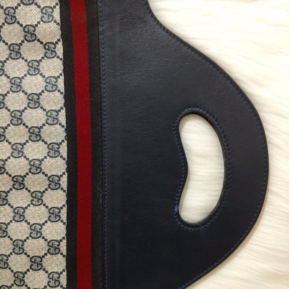 SOLD Authentic 1970s  Vintage Gucci Tote Shopper - Picture 7 of 7