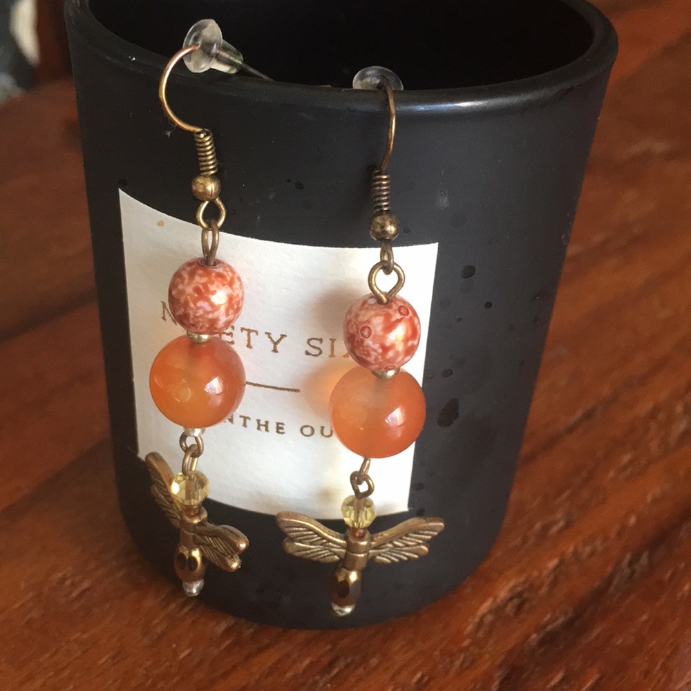 Dragonfly dangles