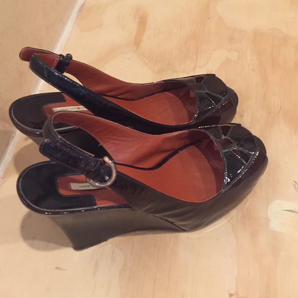 Max Studio Wedge - image 1