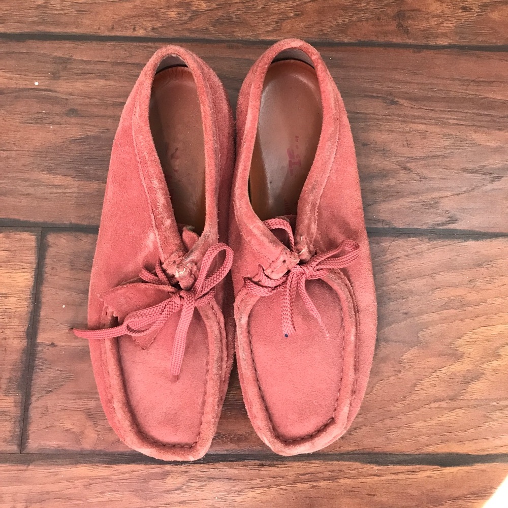 Blush rose Clark wallabees 8.5