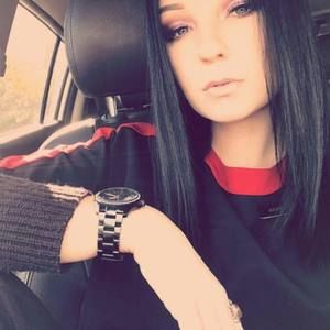 Meet your Posher, Vanessa