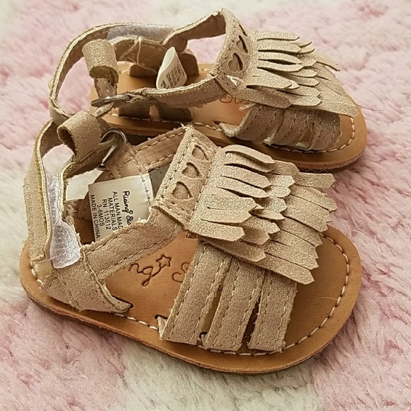 Baby fringe sandals nwot - Picture 2 of 2