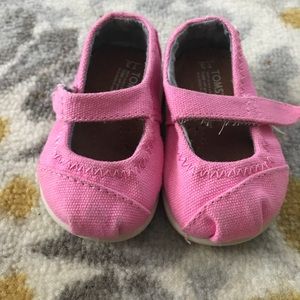 Pink Toms
