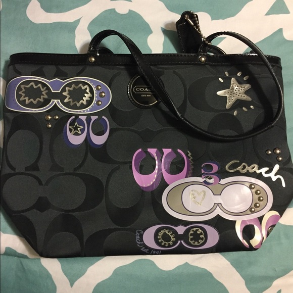 Coach Purse - Picture 1 of 3