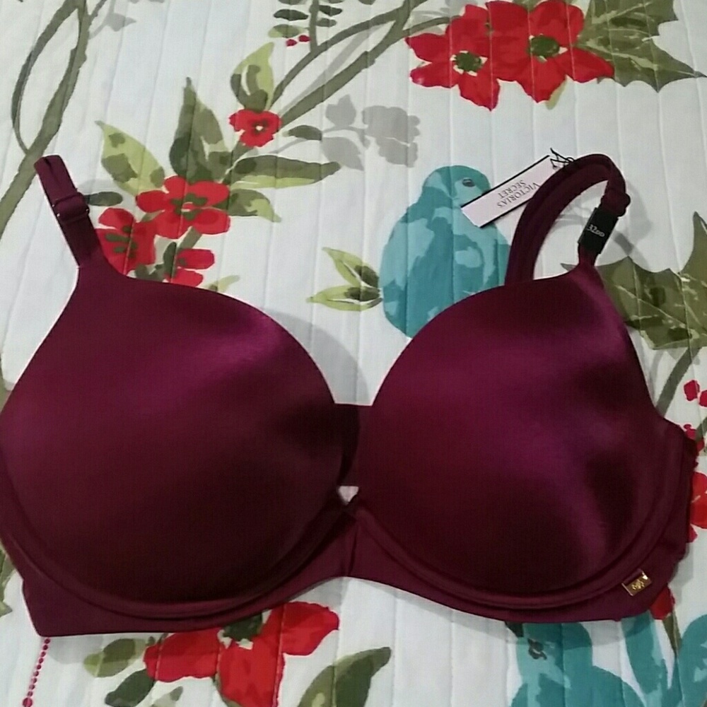 32DD Bundled Victoria's Secret Bras - Picture 2 of 7