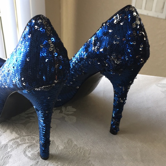 Gorgeous Report Signature Sequin Heels - Picture 5 of 8