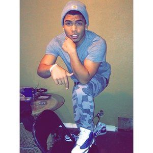 Meet your Posher, Lamar