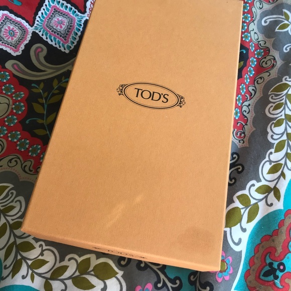 95% New Black Todd Loafer with Original Box - Picture 7 of 7