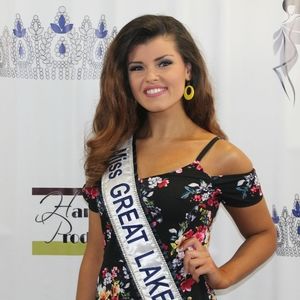 Meet your Posher, Natasha