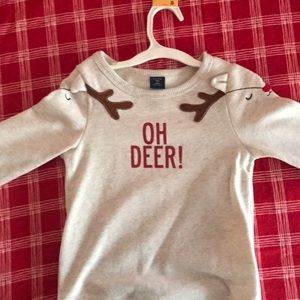 GAP holiday sweatshirt