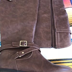 Brand New tall brown boots
