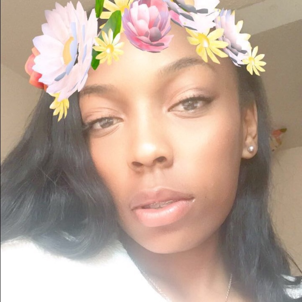 Meet your Posher, Charnise
