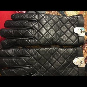 Authentic Michael Kors leather gloves