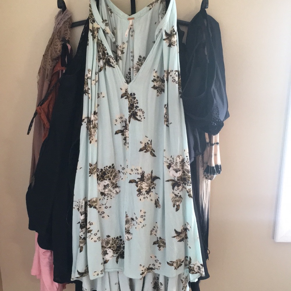 Free People flowy top size Medium