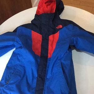 Boys north face jacket size 10/12