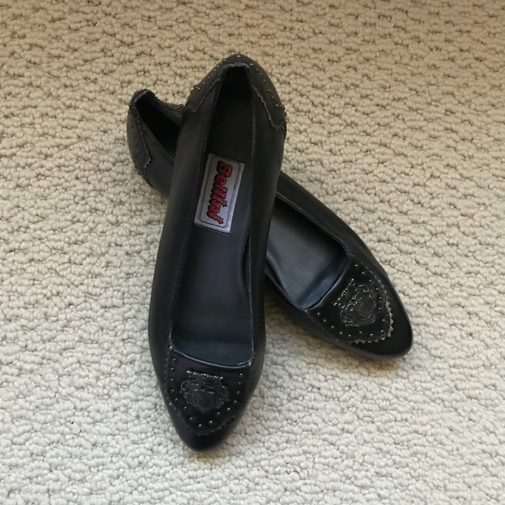Bellini black flats. Sz 7.5. Never worn. Mint!