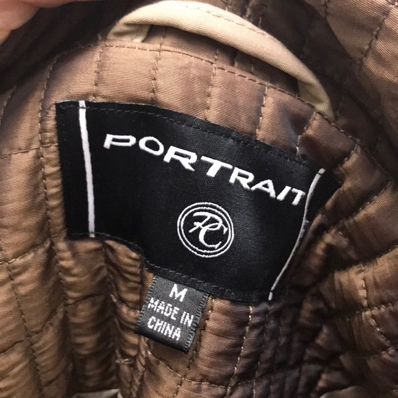 SOLD Lightweight Quilted Jacket - Picture 5 of 6