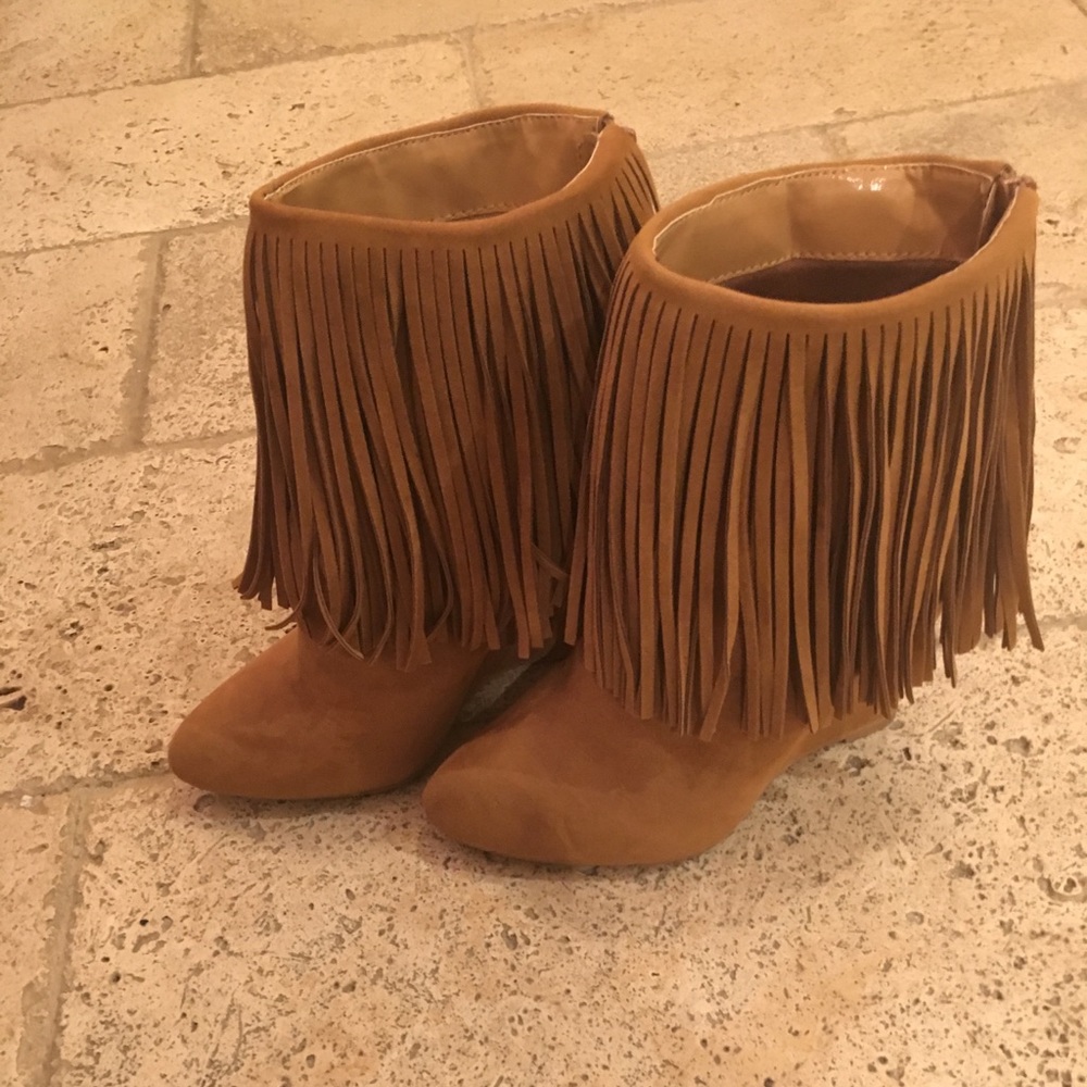 Suede fridge booties