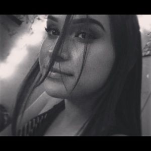 Meet your Posher, Dessa