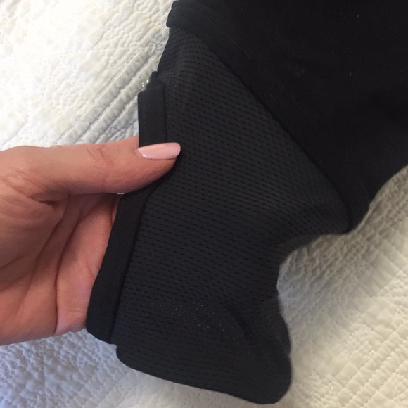 🐟Beautiful Bluefish leggings used 🐟!!!! - Picture 4 of 8