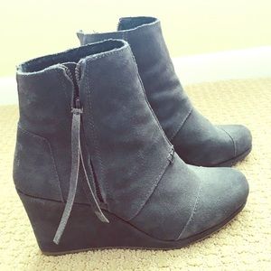 Tom’s Desert Suede Wedge Booties