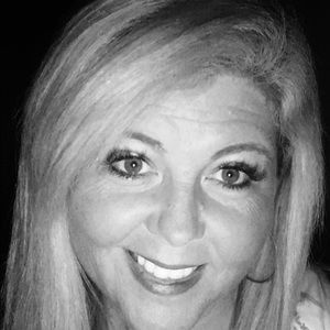 Meet your Posher, Mindy