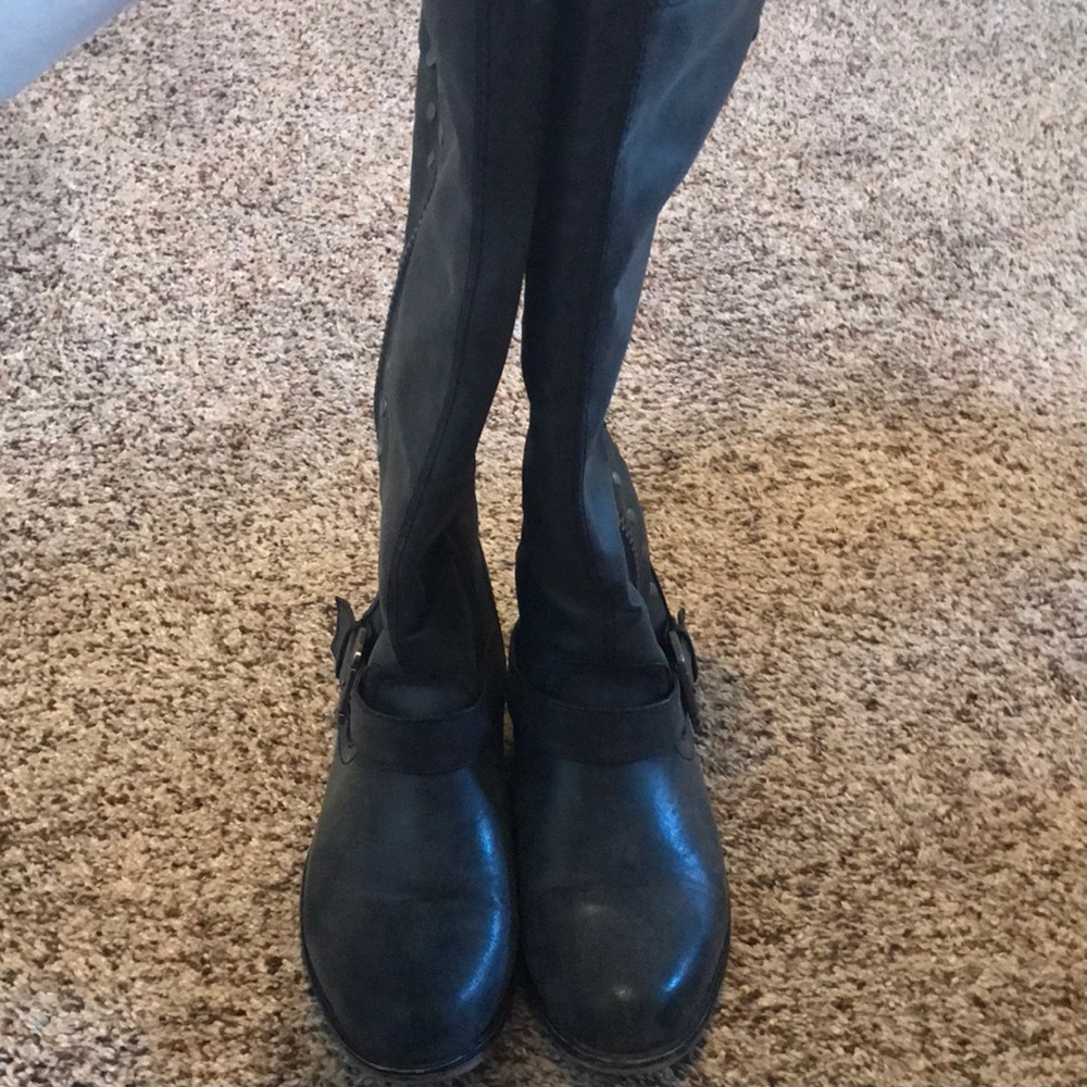 Tall gray boots!