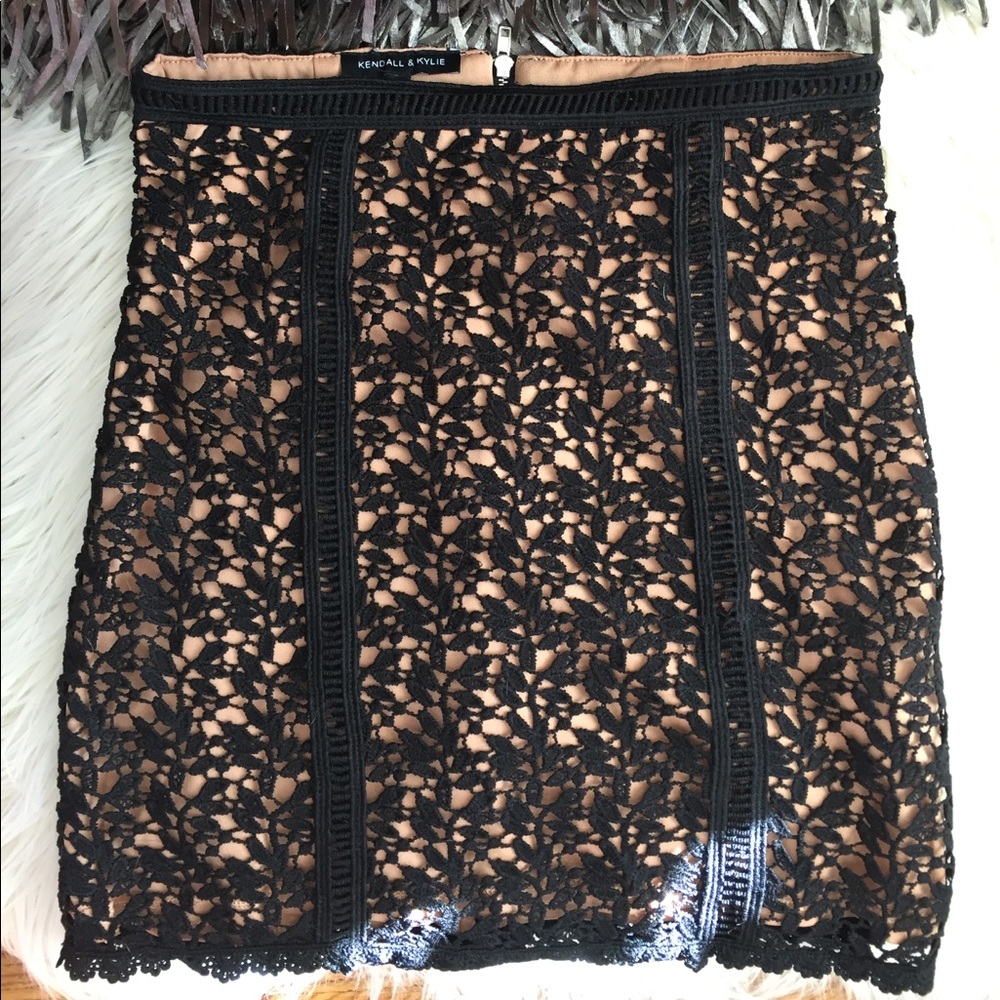 Black lace Kendall & Kylie Mini Skirt