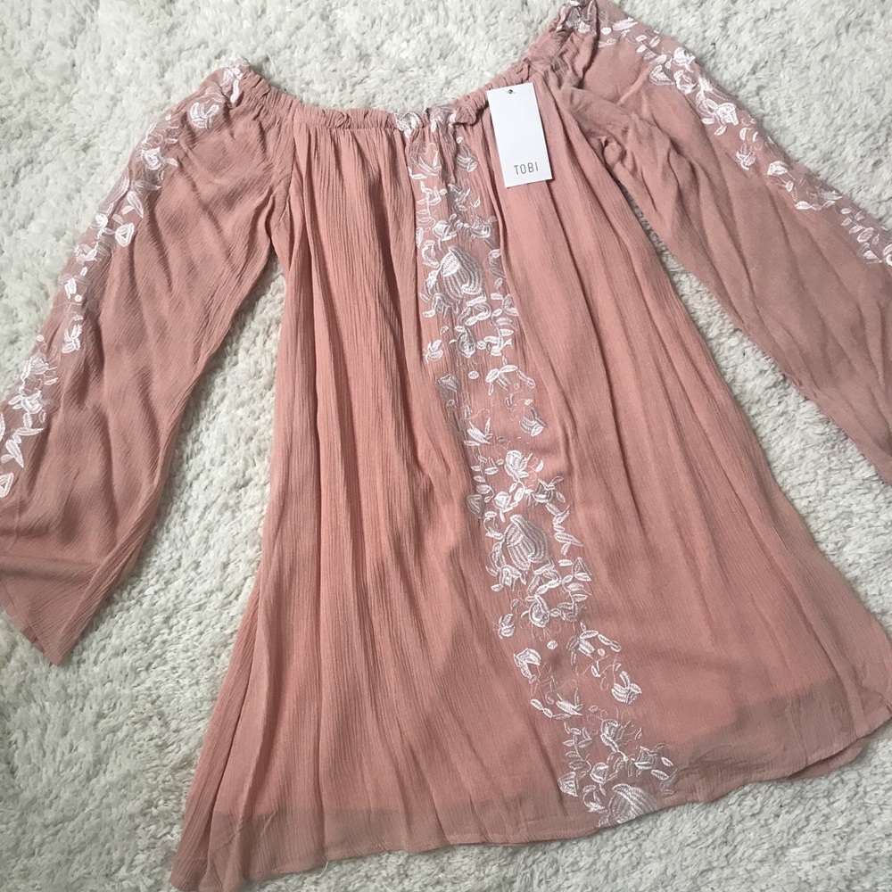 Tobi Shift Dress NWT - Picture 5 of 10