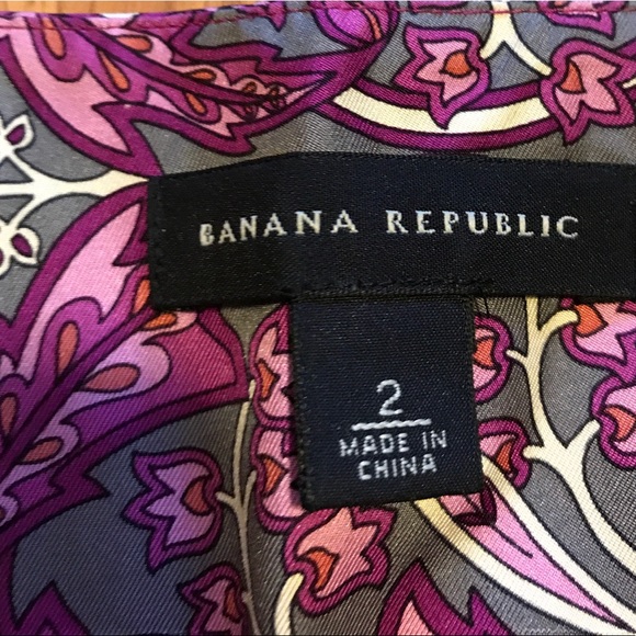 Banana Republic 100% silk lined skirt size 2 - Picture 3 of 3