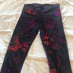 NWOT fabletics small, full length workout tights.