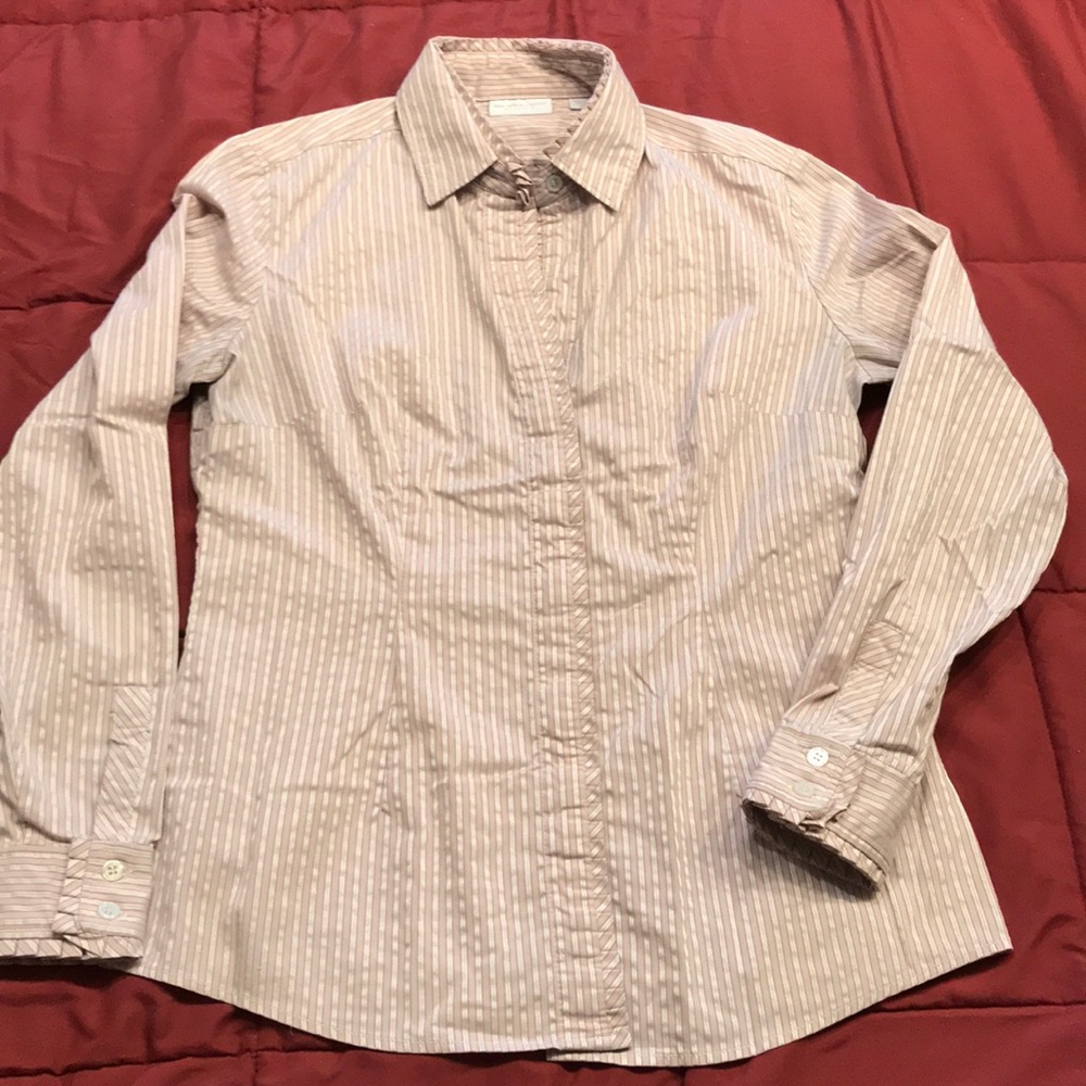3/$15. NY&Co fitted dress blouse