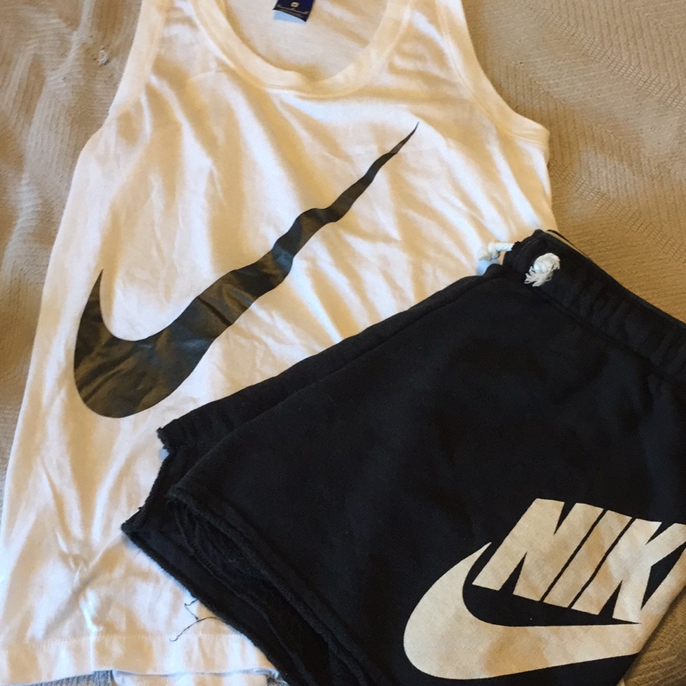 Nike tank top