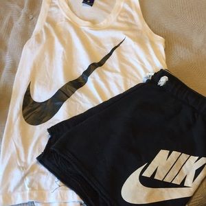 Nike tank top