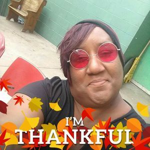 Meet your Posher, Denise