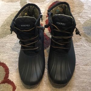 Sperry waterproof rubber rain boots size 8.5