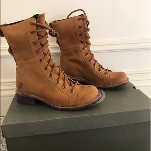 Women's Timberland boots!