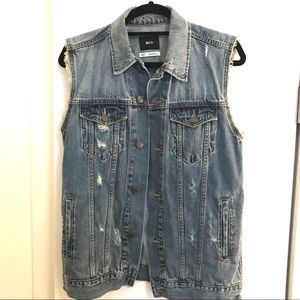 URBAN OUTFITTERS Faded Oversized Denim Vest
