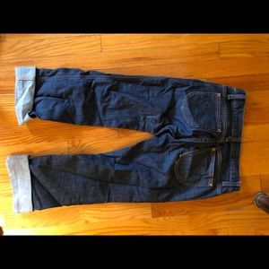 Gap low rise capris size 1