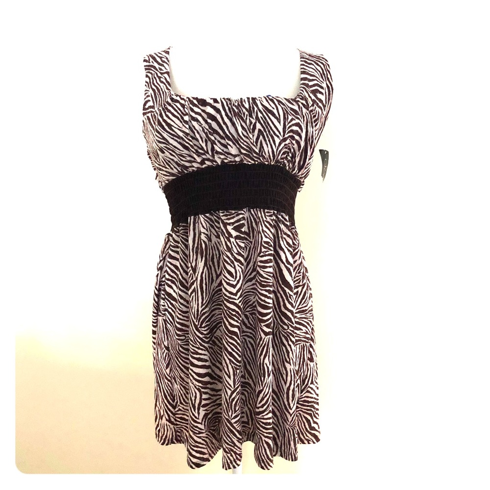NWT Open back, brown and cream dress in large