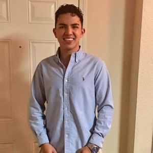 Meet your Posher, Alejandro