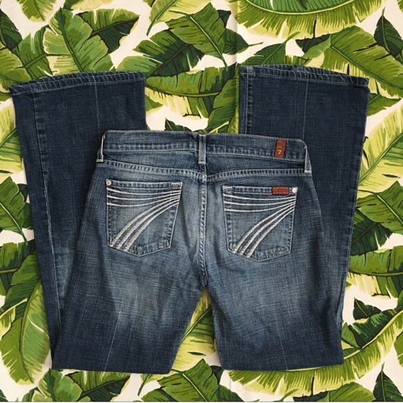 7 for All Mankind Dojo Flare Leg Jean - Picture 5 of 5