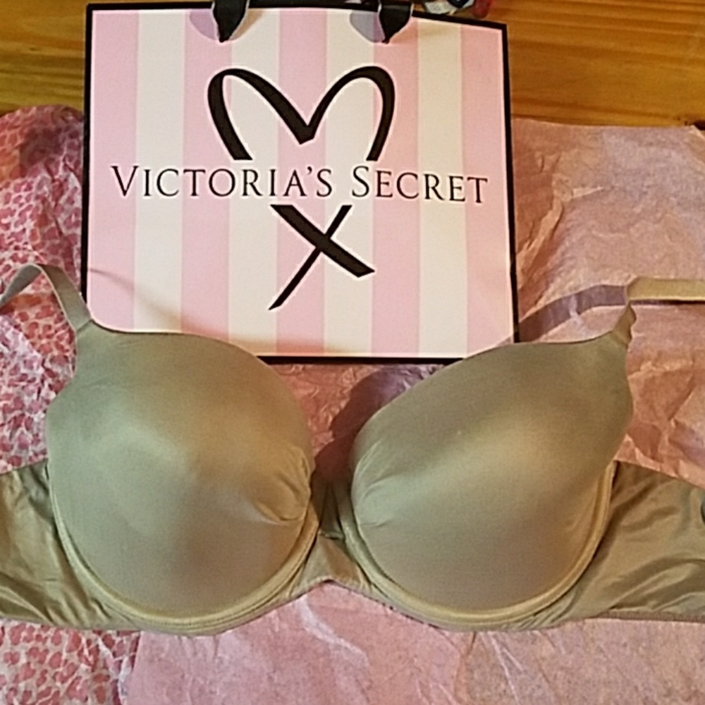 Victoria's secret bra