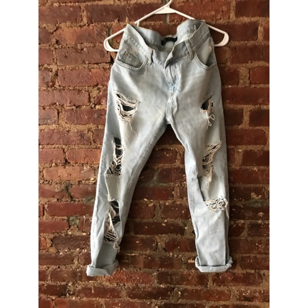 Zara Ripped Boyfriend Jeans