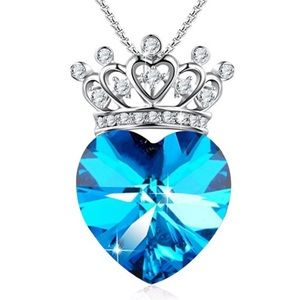 👑 💙👑💜 Beautiful crown rhinestone heart necklace in blue or purple