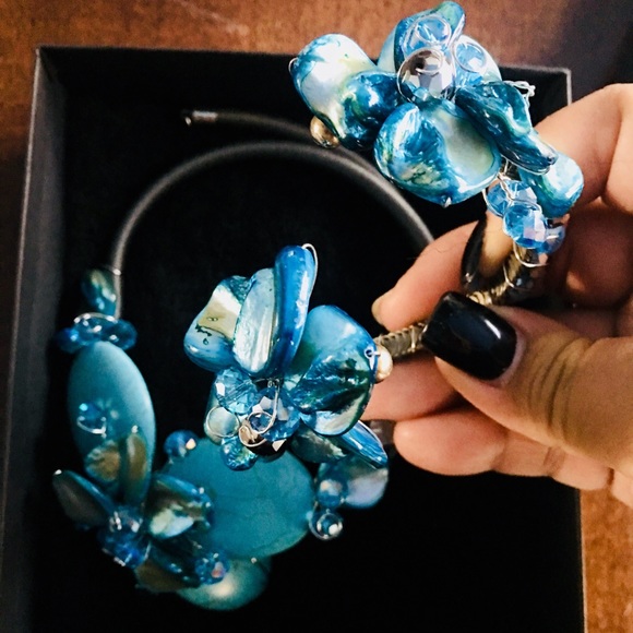 Swarovski Elements Blue Stone Necklace/Brace Set - Picture 1 of 6