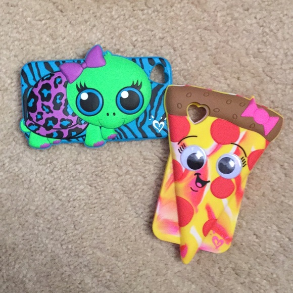 Justice Accessories - iPod Touch 4 cases