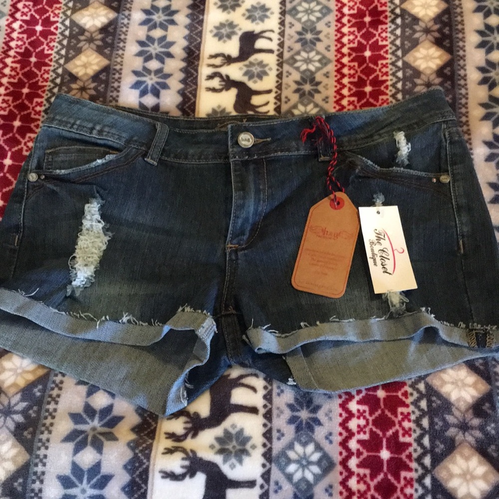 H & G Jean Short- NWT