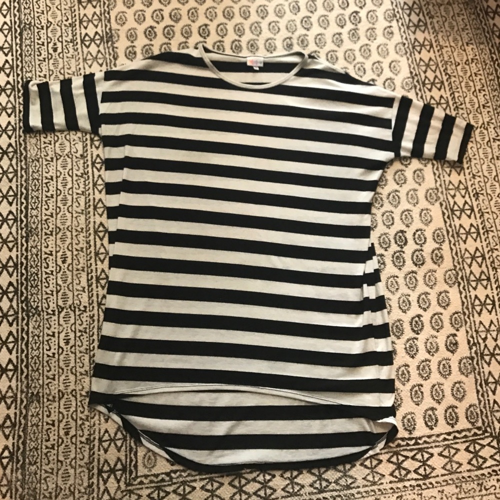 Small Lularoe Irma Black and White Stripes